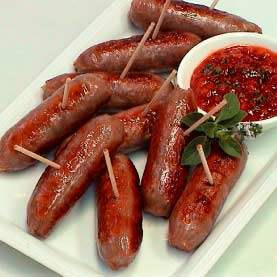 Mini sausages with chutney, relish or salsa