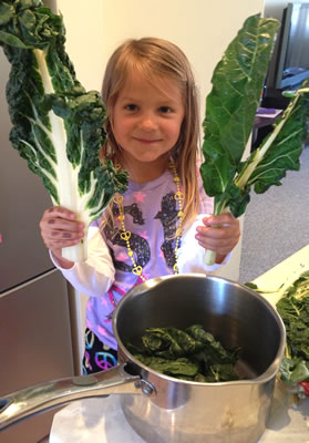 Kids love making and eating spinach bars