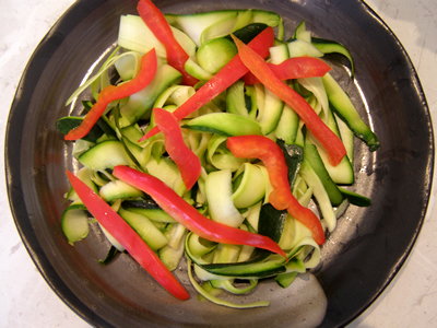 Raw zucchini and capsicum salad