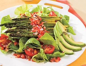 Asparagus, tomato and avocado salad