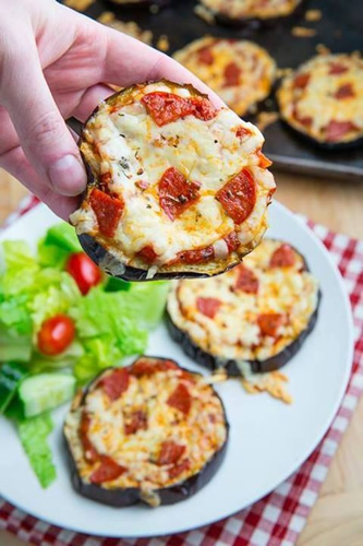 Eggplant pizza rounds with chorizo